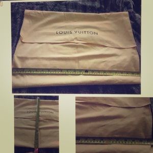 Louis Vuitton’s dust bag